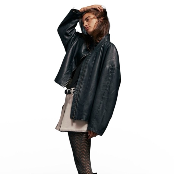 We The Free People Vinny vegan leather bomber jacket black zippers M NEW NWT - Picture 5 of 8